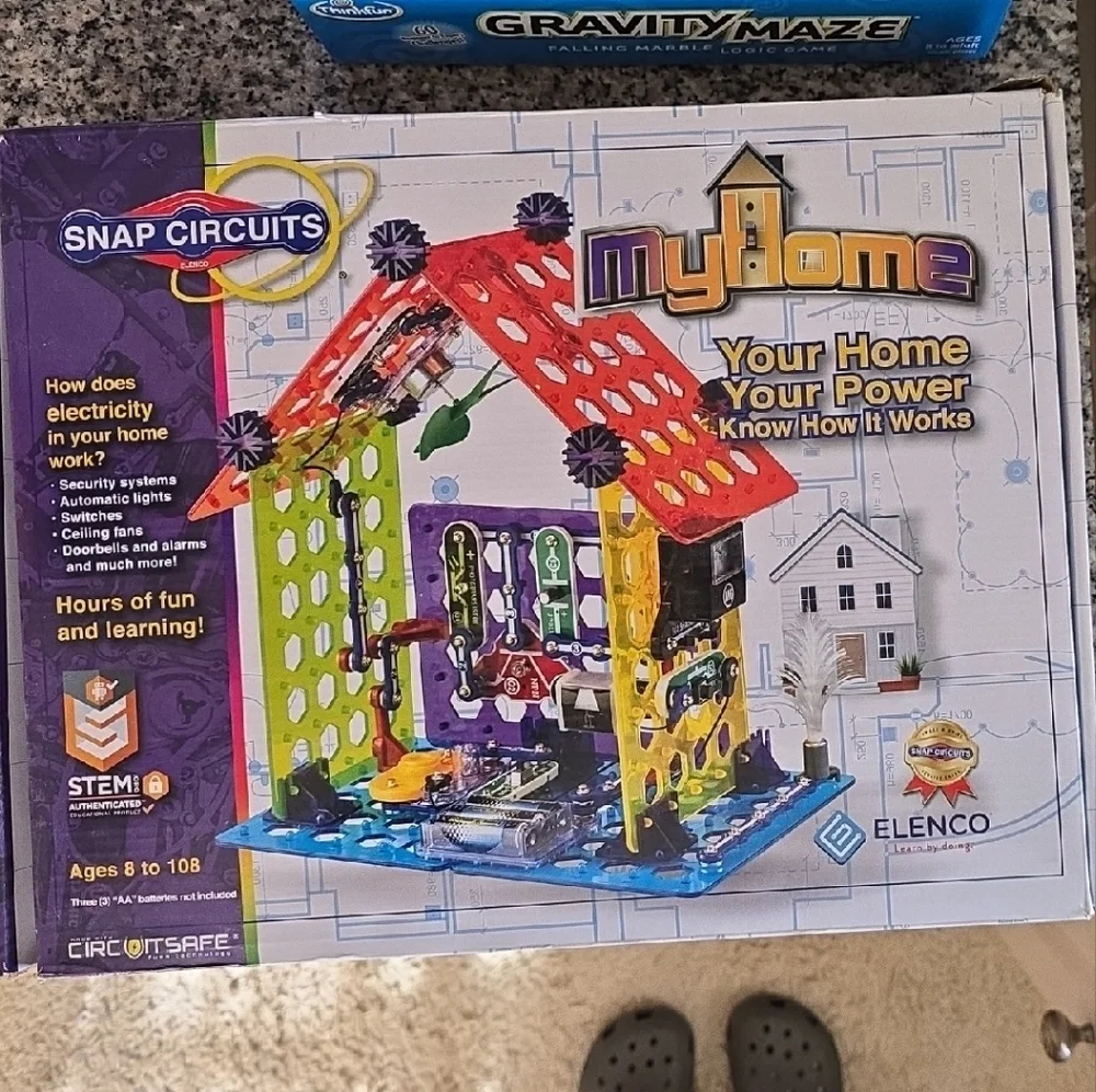 MyHome Building Set - Multicolor STEM Toy - Picture 1 of 2